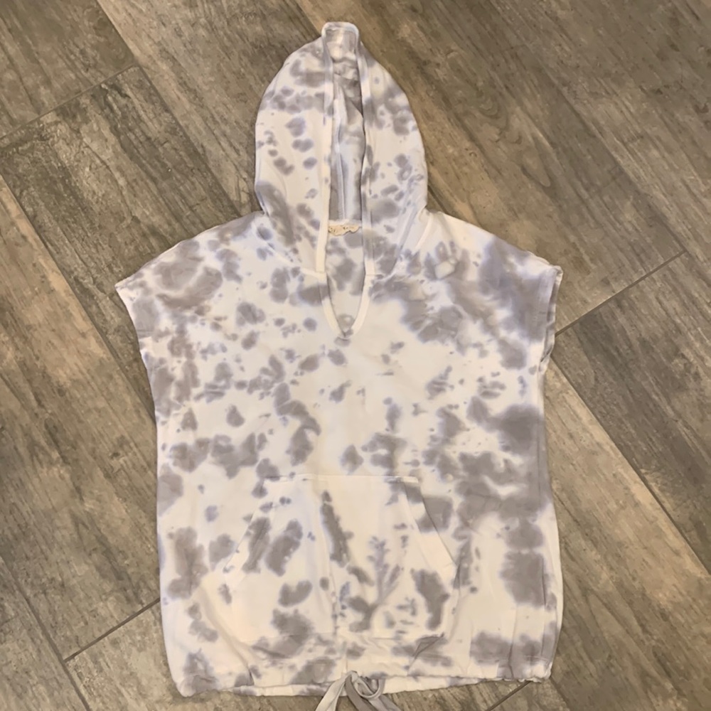 2 piece set Jane and Delancey tie-die sweat outfit